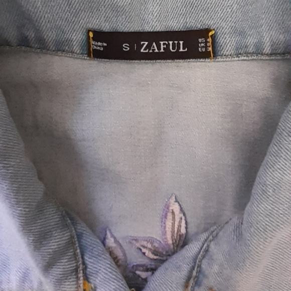 Girls Support Jean Jacket - Picture 3 of 7